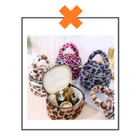 Beautycase panterprint roze